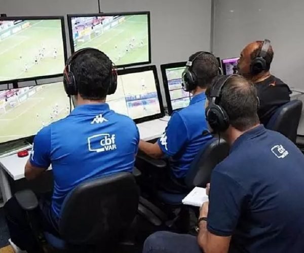 Final do Campeonato Amador de Uberlândia contará com VAR - Foto: Leandro Lopes/CBF