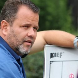 Uberaba reforça estrutura e aposta em técnico “especialista em acessos” para a temporada 2026