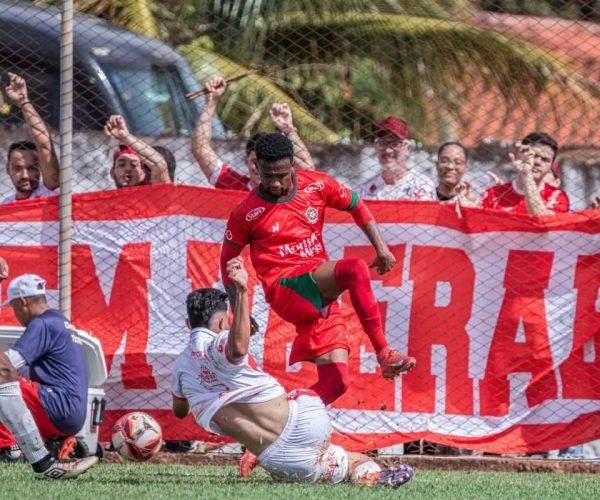 Boa Esporte supera Uberaba e acirra disputa no Módulo 2 do Mineiro