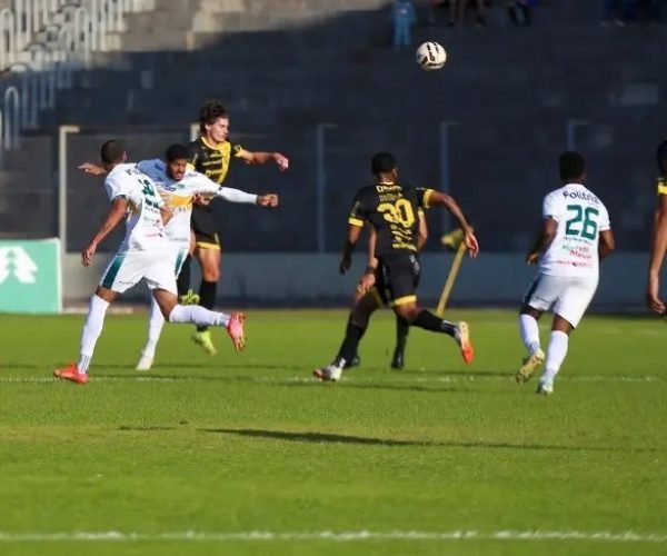 Uberlândia não vence Cascavel e encerra participação no Brasileirão Série D - Foto: https://pretonobranco.com.br/