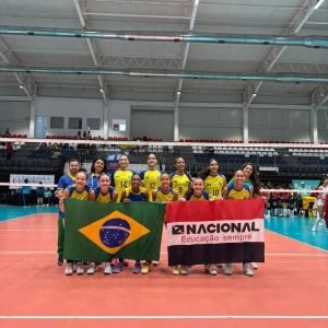 Uberabense Duda, a primeira agachada da esquerda para a direita - Foto: @oficial.jemg