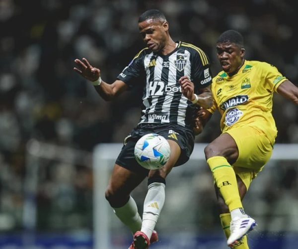 Atlético sofre primeira derrota para adversário internacional na Arena MRV, mas garante classificação às oitavas da Copa Sul-Americana