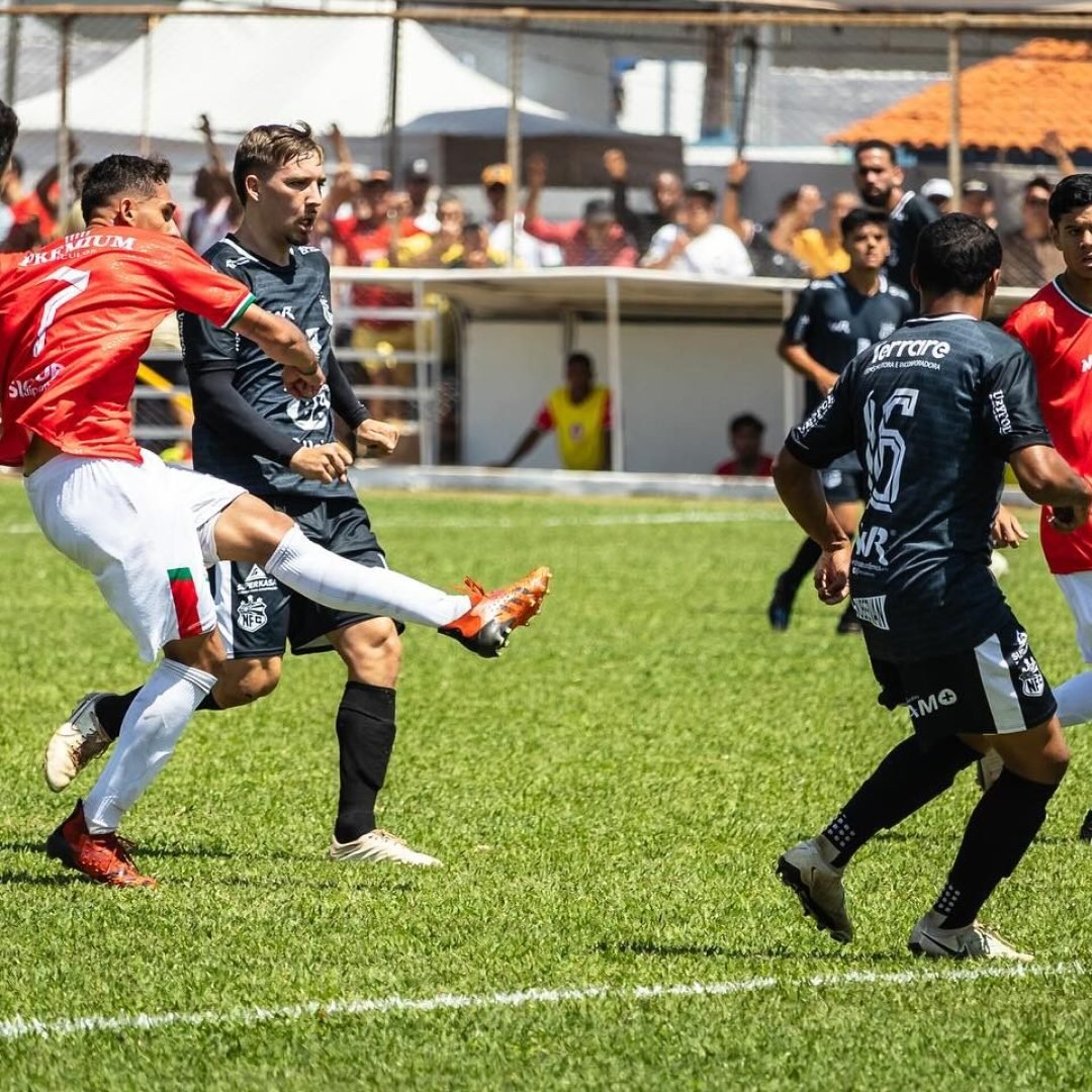 O Nacional foi até Ituiutaba e não conseguiu superar o Boa Esporte que venceu por 2 a 0 - Foto: @boaesporteclube