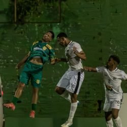 Nacional e Paracatu ficam no 1 a 1 no Uberabão - Foto: Vh_koz_Fotografia