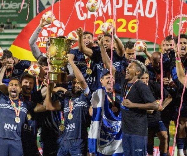 Barra conquista título inédito do Catarinense e festa termina com apagão na Arena Condá