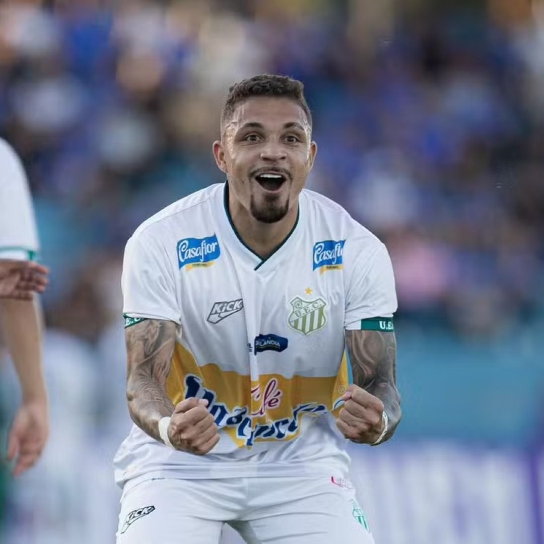 Geovane renovou contrato com Uberlândia para temporada 2026 - Foto: Mateus Dutra