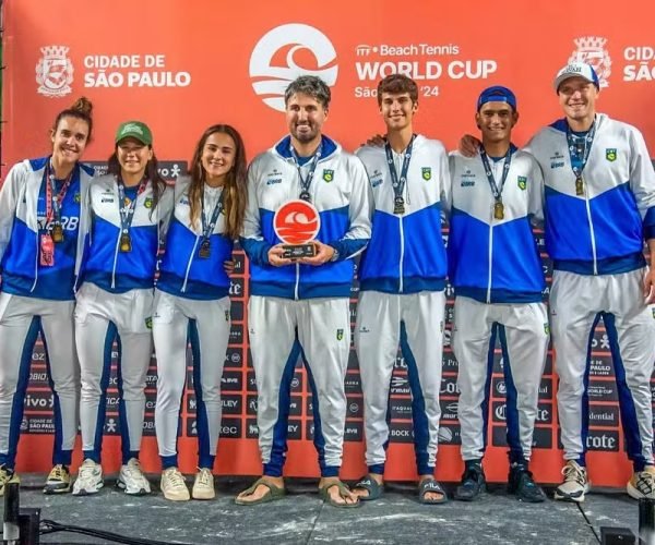 Brasil bronze Copa do Mundo Beach Tennis — Foto: Marcello Zambrana
