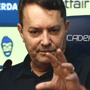 Pedro Lourenço irritado com FMF - Foto: Gustavo Martins/Cruzeiro