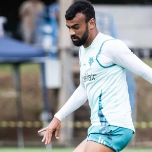 O zagueiro Fabrício Bruno pode ganhar uma oportunidade na Seleção Brasileira - Foto: Gustavo Aleixo/Cruzeiro